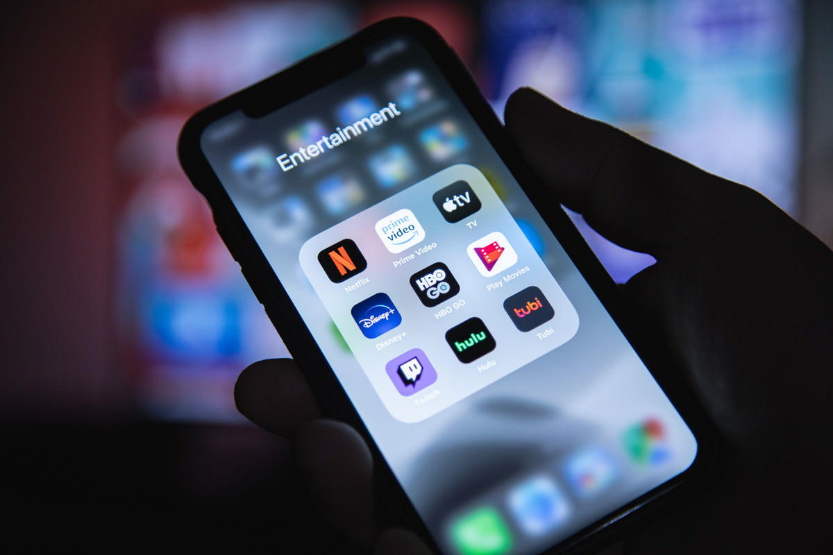iphonee69585e99a9ce381aee58e9fe59ba0e381a8e5afbee587a6e6b395efbc9ae38388e383a9e38396e383abe4ba8be4be8be99b86